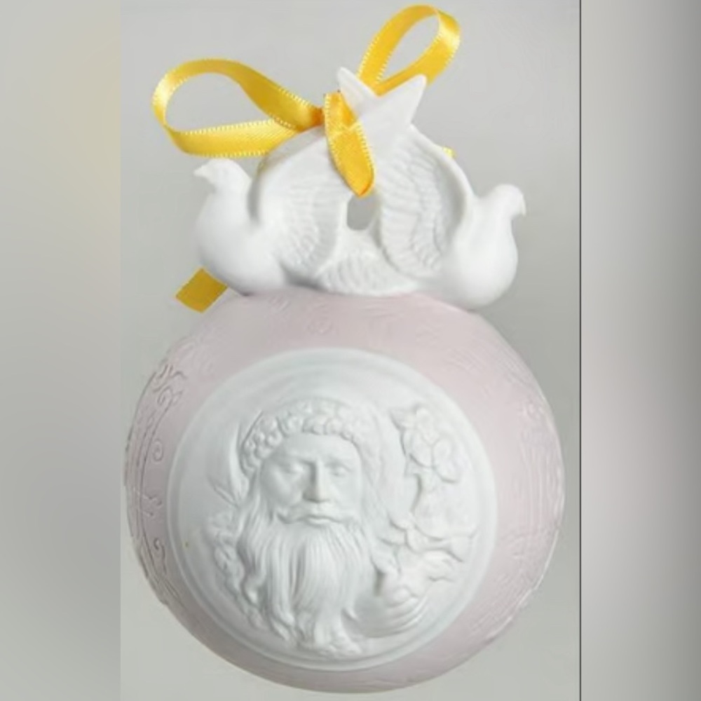 LLADRO annual ball ornament 2003